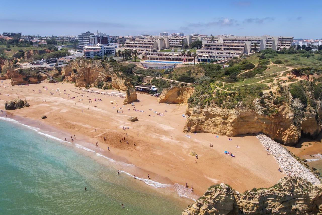 Lagos Apartment Ap Praia Dona Ana Exterior photo